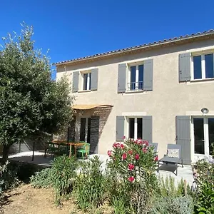 House Mont Ventoux Hébergement de vacances Entrechaux