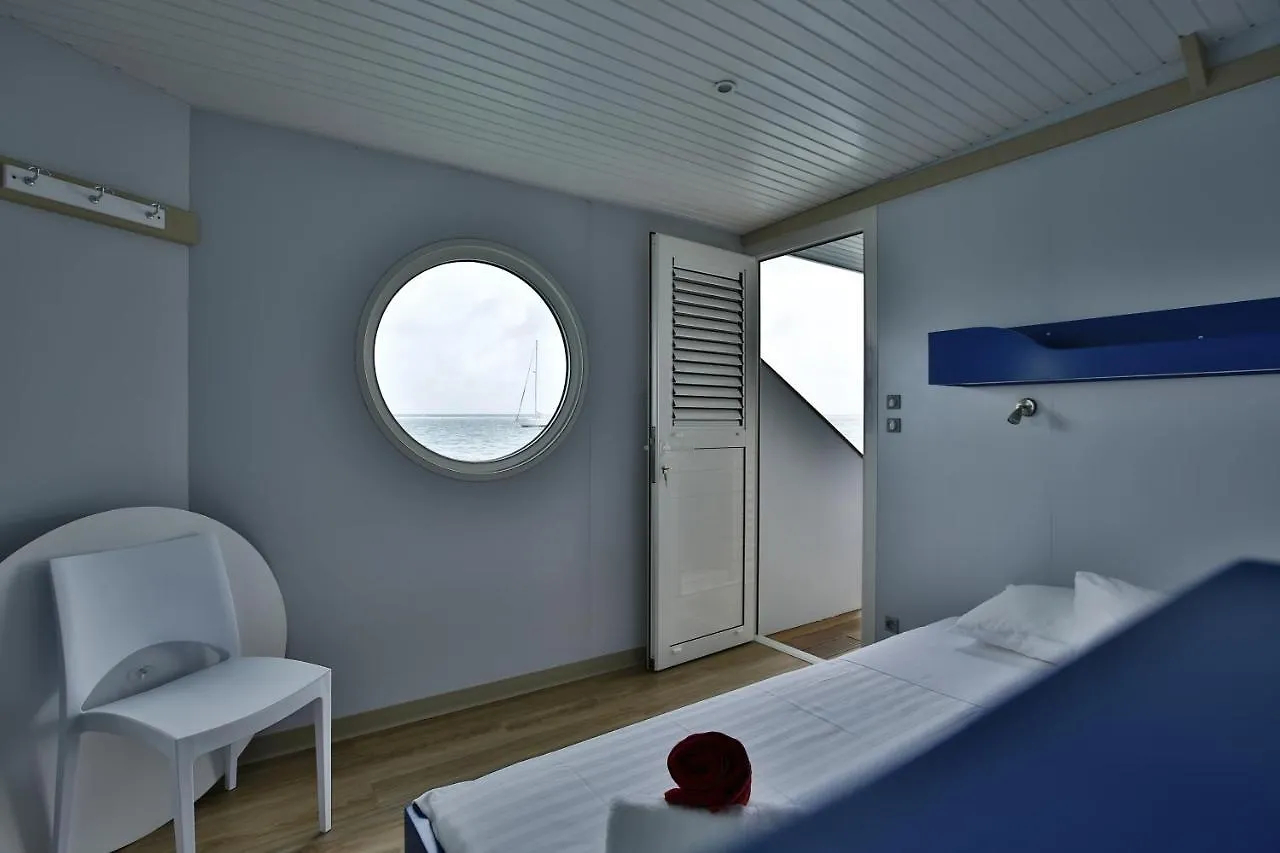Aqualodge, Les Saintes, Terre De Haut 0*, Terre-De-Haut