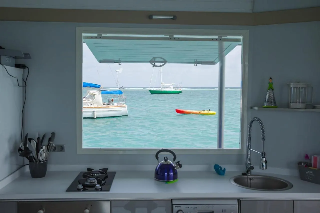 Aqualodge, Les Saintes, Terre De Haut Πλωτό κατάλυμα Terre-De-Haut